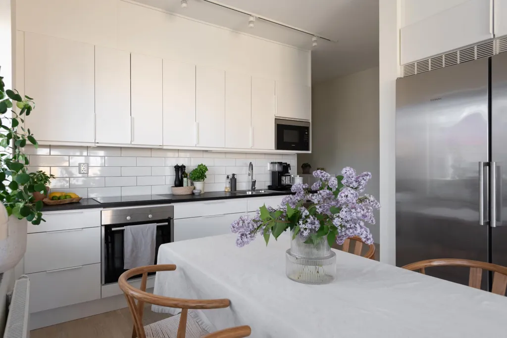 Cuisine - Modern Flat with Large Balcony in Södra Ladugårdsängen