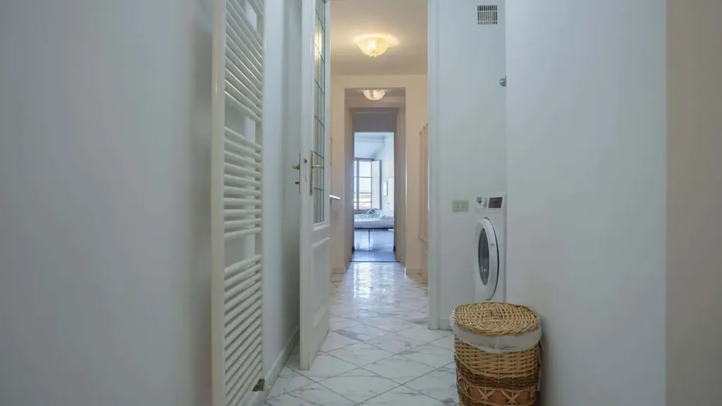 Entrée - Elegant Apartment with Lungarno View in Florence