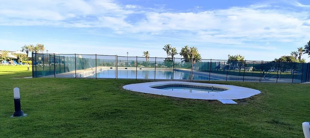 Pool - Apartment with Pool and Terrace in Cabo Pino