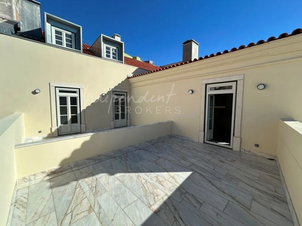 Terrasse - 1-Bedroom Duplex Flat with Balcony in Lisbon