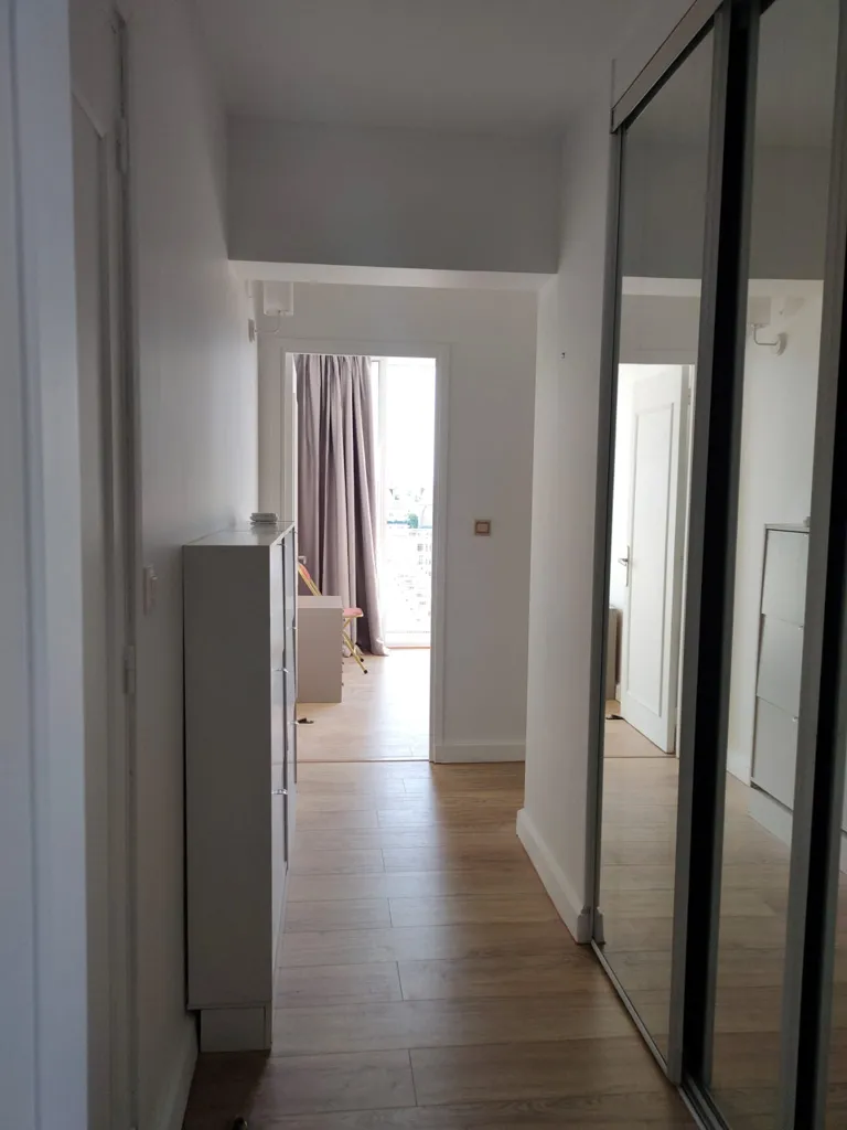 Hallway - Furnished Flat with Balconies in Boulogne Centre