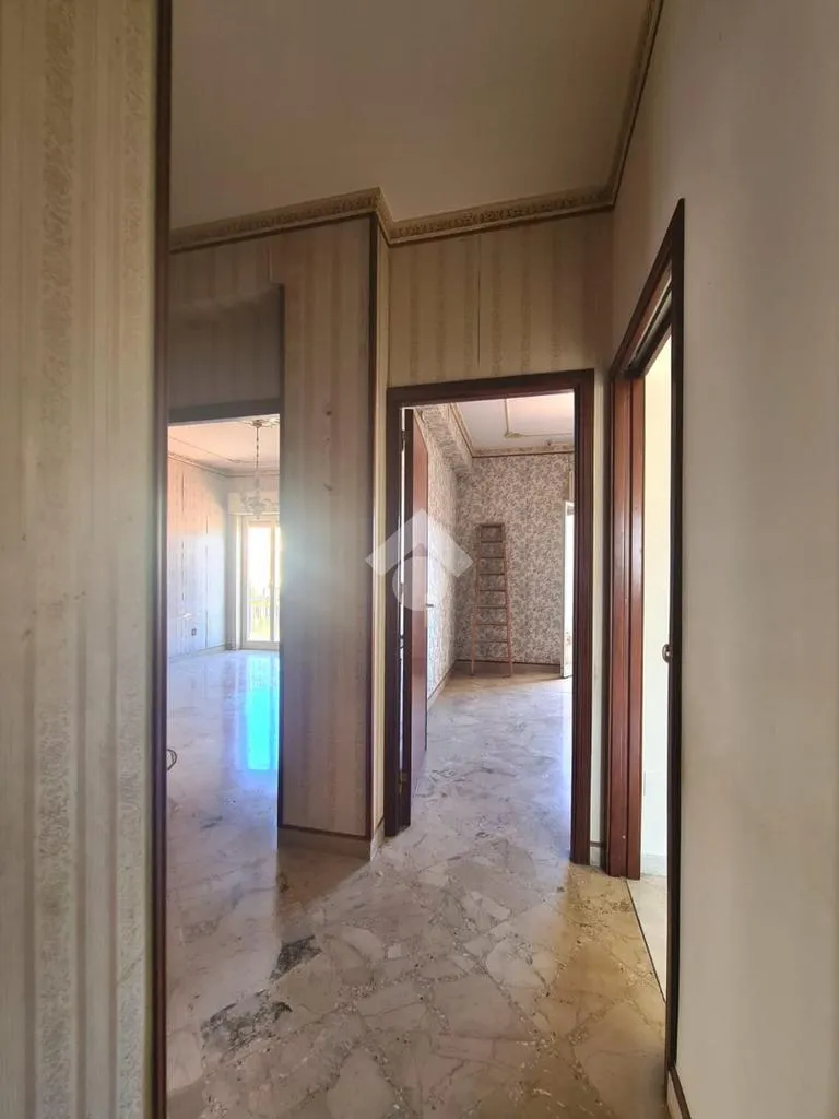 Esik - Spacious Flat with Terraces in Palermo Centre