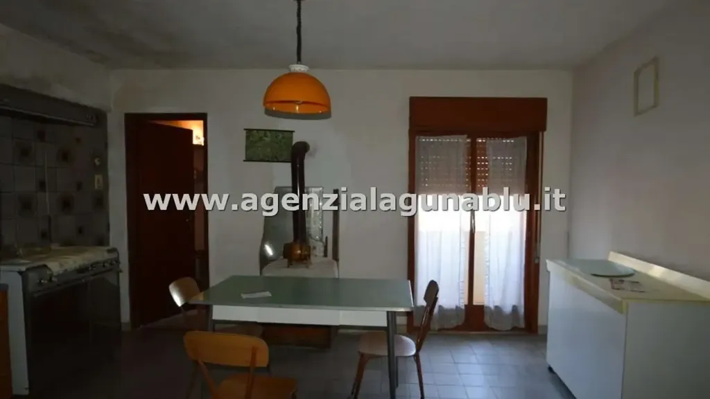 Söögituba - Villa with Multiple Units in Mazara del Vallo