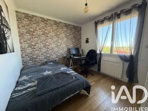 5-toaline maja asukohas Parthenay