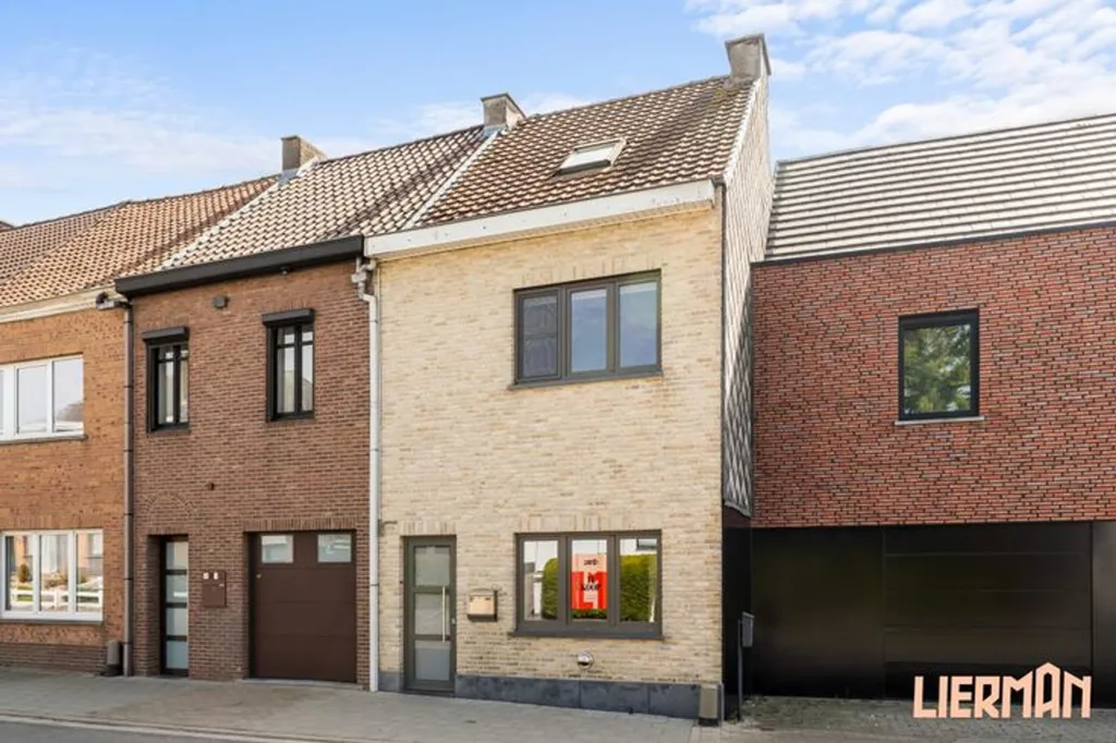 4 magamistoaga maja asukohas Aalst