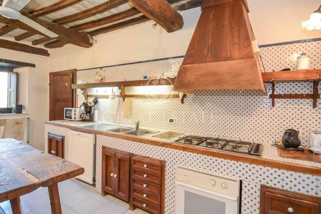 Kitchen - Ancient Castle with Pool in Umbria