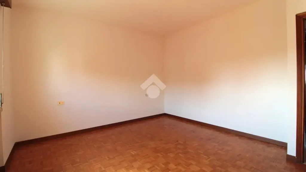 Appartement 4 pièces à IT