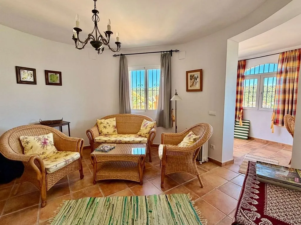 Elutuba - Chalet with Pool and Terrace in Pedreguer