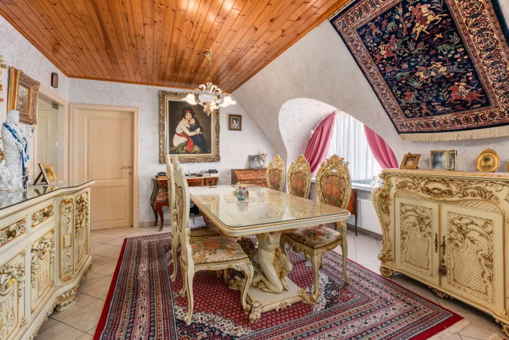 Salle à manger - Appartement Spacieux avec Garage au Centre de Lebbeke