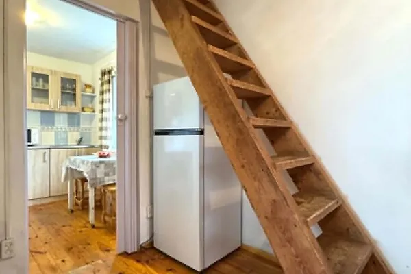 Rooms - Two-Bedroom Cottage with Garden in Tapa
