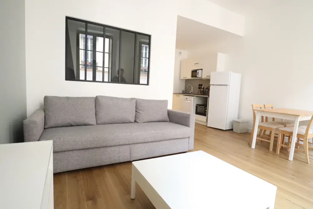 Elutuba - Renovated 2-Bedroom Apartment in Lyon