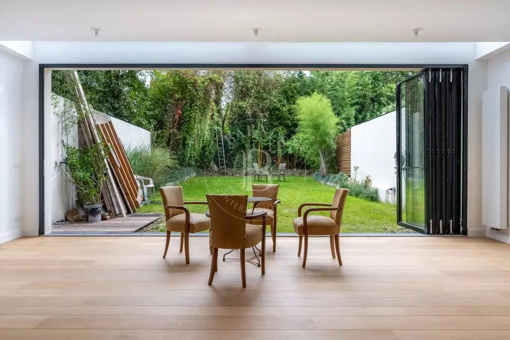 Jardin - Maison Contemporaine avec Jardin Privé à Montreuil