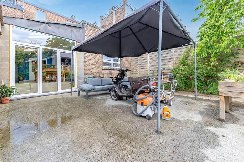 Terrasse - Maison de Caractère avec Piscine à Proximité