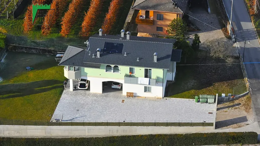Vista aerea - Villa with Mountain View in Sporminore