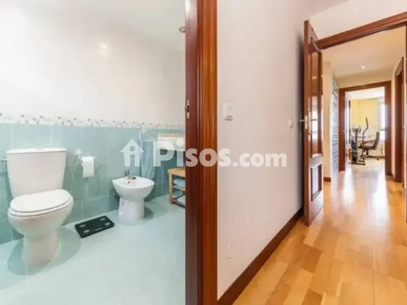 Bathrooms - Apartment with Sea View in Candás