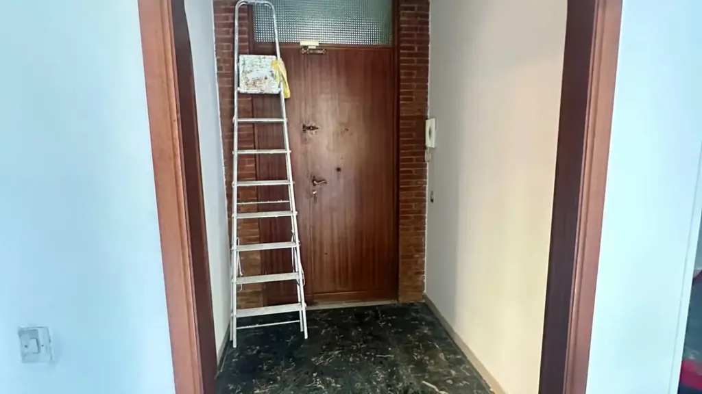 Entrée - Apartment with Private Garden in Carrara