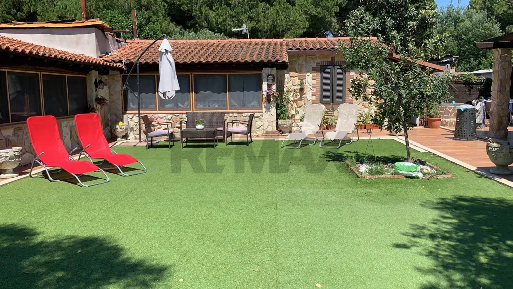 Aed - Rustic Villa with Garden in Tarquinia
