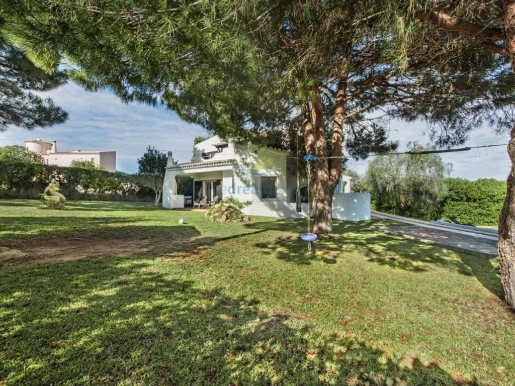 Aed - Luxury Villa with Pool in Porches, Lagoa
