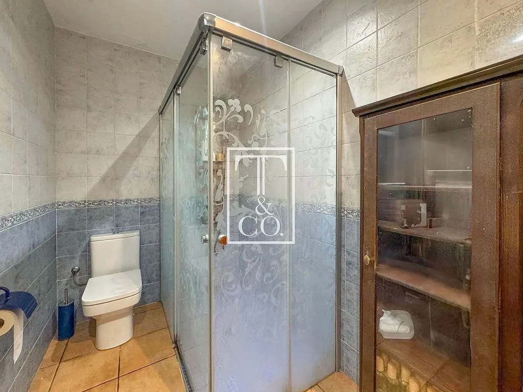 Bagni - Mallorcan-Style Flat with Terrace in Sa Cabaneta