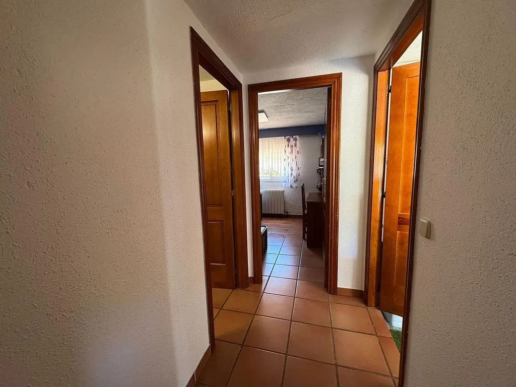 hallway_entrance