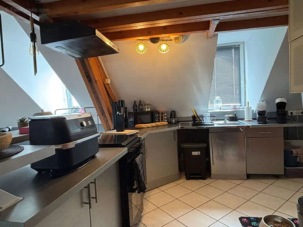 Köök - Duplex Apartment with Canal View in Etaples