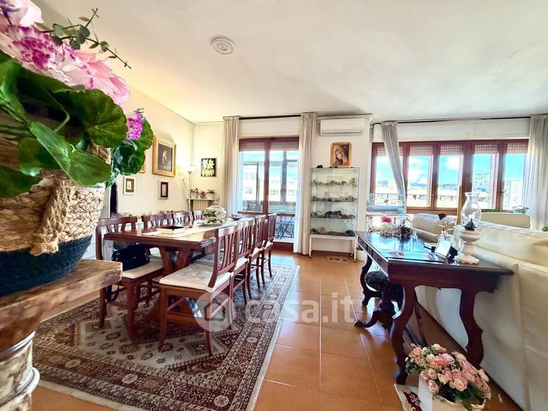 Salle à manger - Five-Bedroom Apartment with Terrace in Florence