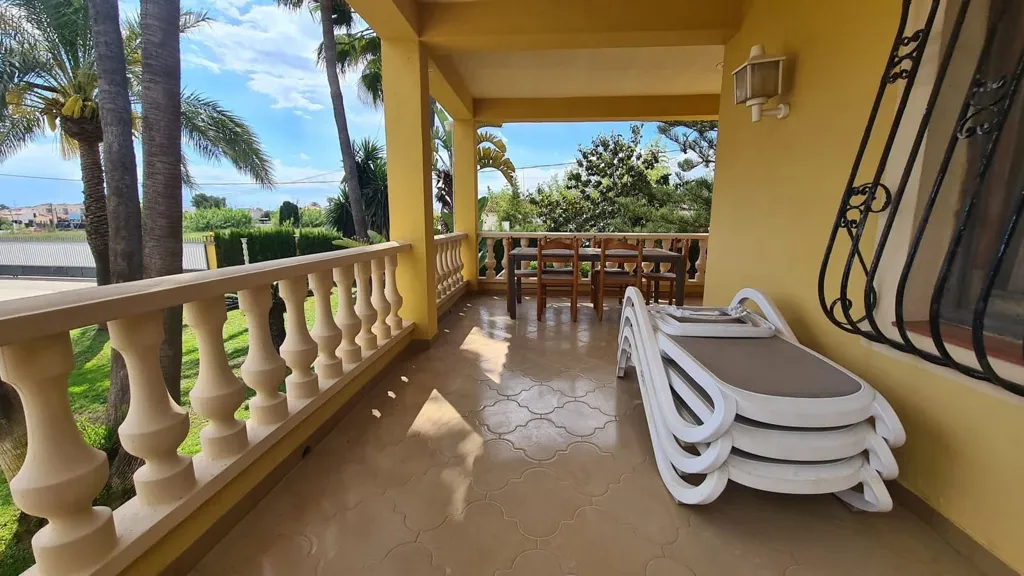 Terrasse - Chalet with Private Pool near Oliva Beach