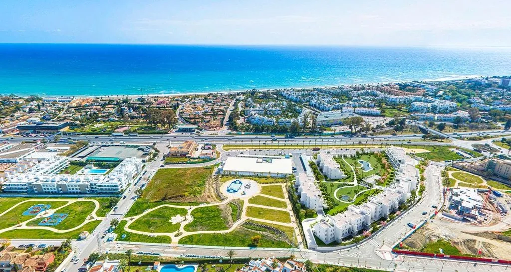Vue aérienne - Contemporary Flat with Pool in Estepona