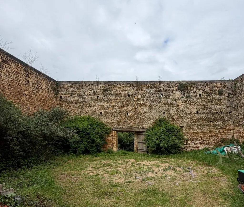 Jardin - Ancien Presbytère avec Jardin à La Tâche