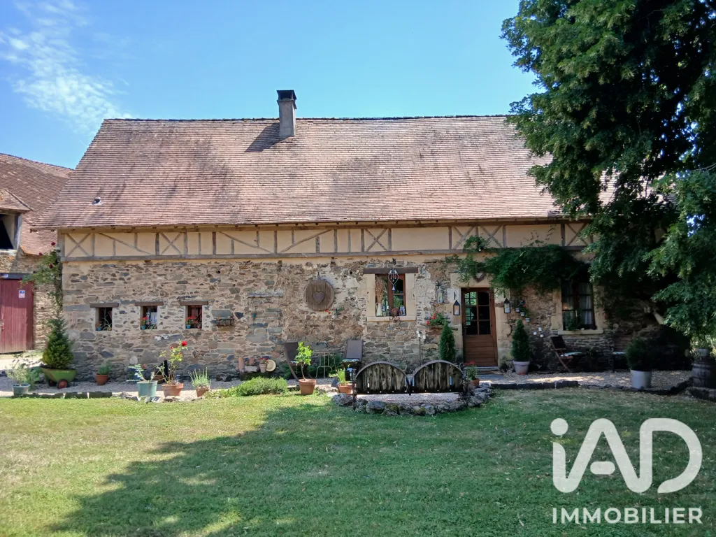 Esterno - Historic Domain with Garden in Périgord Vert