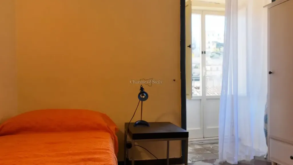 Chambres - Renovated Apartment with Balcony in Modica