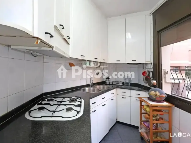 Cuisine - Apartment with Terrace in Esplugues de Llobregat