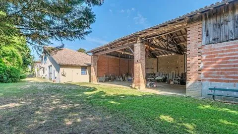 Garden - Character House with Park in Finhan