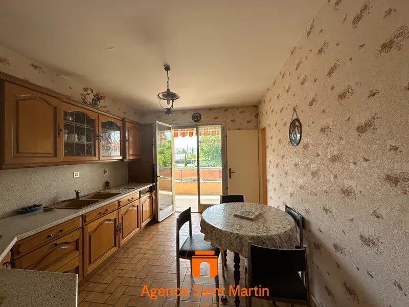 Köök - T4 Apartment with Balcony in Montélimar