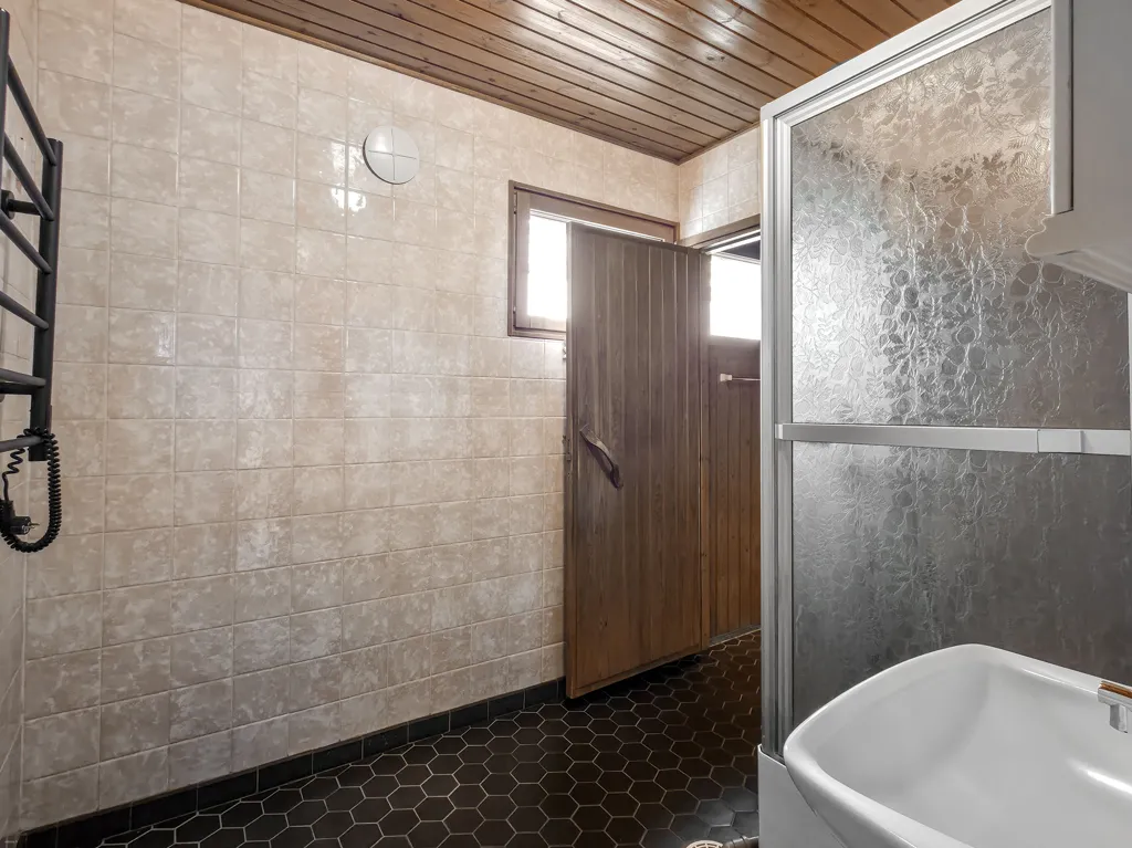 Salles de bain - Cottage with Garden and Sauna in Taipalsaari
