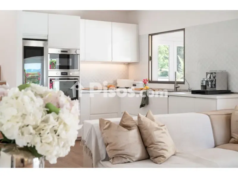 Kitchen - Family House with Pool in Son Espanyol