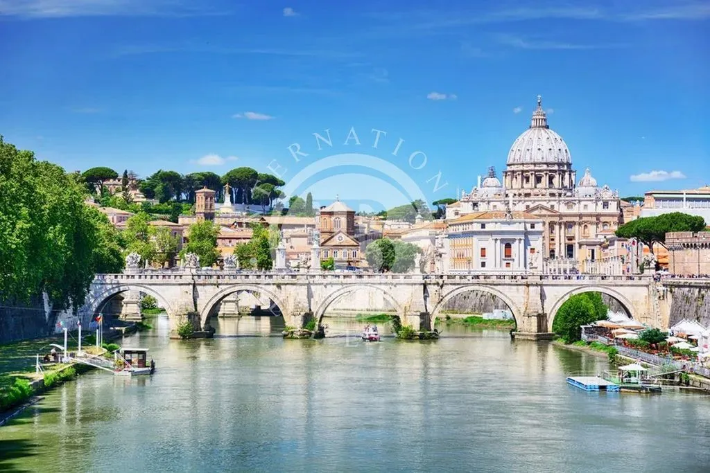 Luxury Villa with 27 Bedrooms near Rome