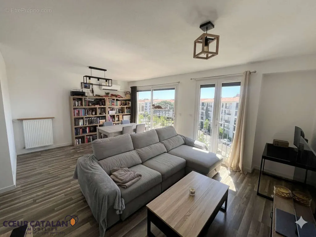 Séjour - Appartement T3 avec Balcon au Moulin à Vent, Perpignan