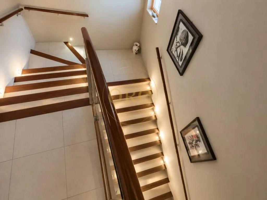 Toad - Luxury Villa with Golf Views in Lagoa
