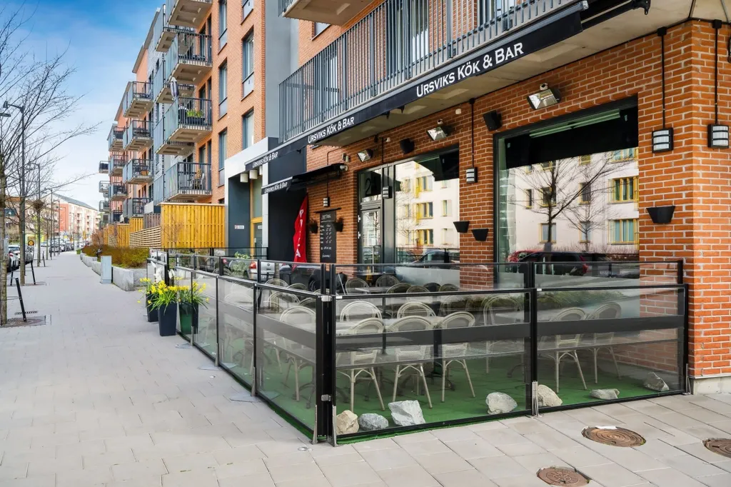 Terrass - Apartment with Balcony in Ursvik, Sundbyberg