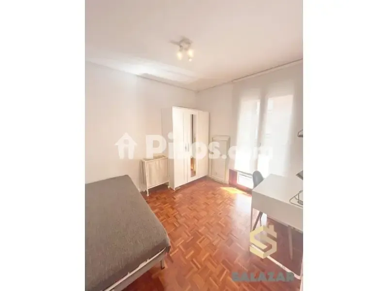 Magamistoad - Student Flat with Balcony in Bilbao