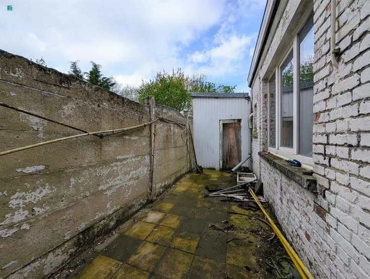 2-bedroom house in Roux