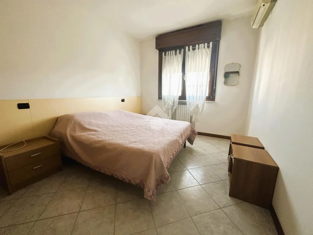 Chambres - Armed Bungalow with Balcony in Borgo Virgilio