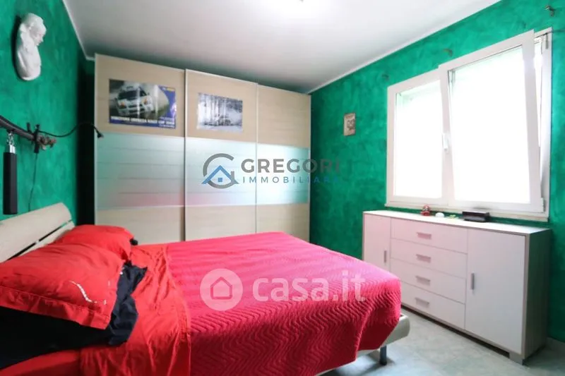 Chambres - Modernised Semi-Detached House with Garden in Controguerra