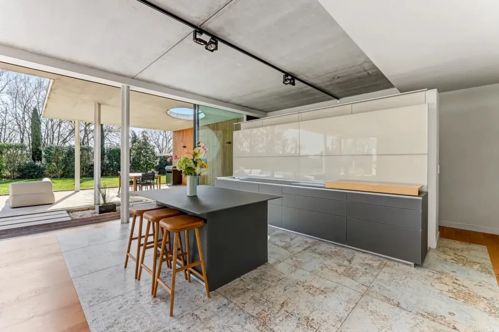 Köök - Architect's Villa with Pool near Toulouse