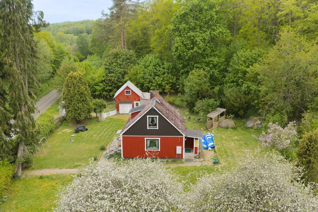 4-toaline maja asukohas Bromölla kommun
