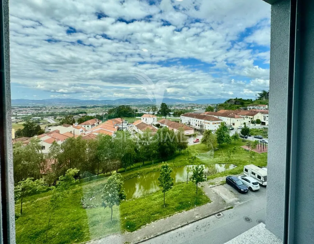 Rõdu - New T3 Apartment with Two Fronts in Braga