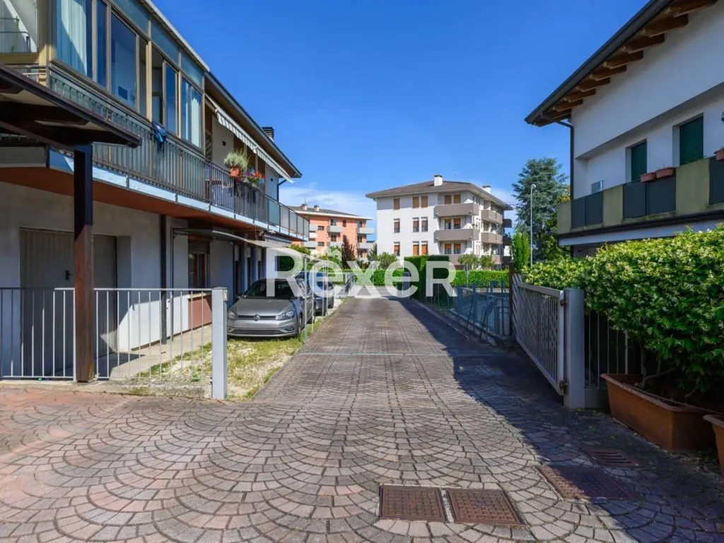 Esterno - Bifamiliare with Private Garden in Vigonza