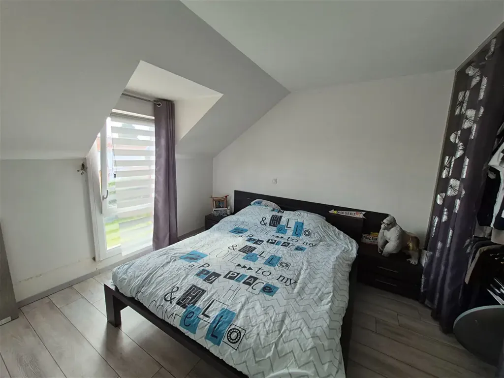 Maison 4 pièces à Provin