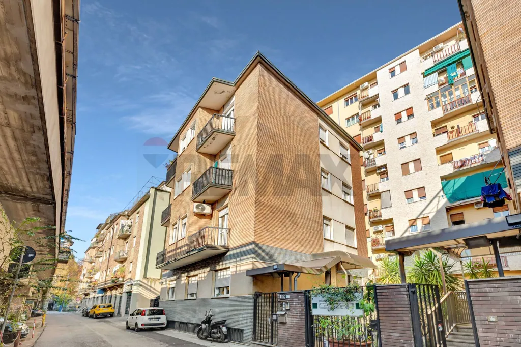 Extérieur - Rear-Facing Flat with Balcony in Milan